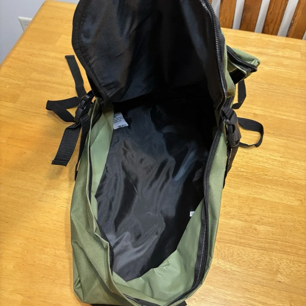 Sierra Club Backpack Rucksack Bookbag Olive‎ Green Lightweight 17.5